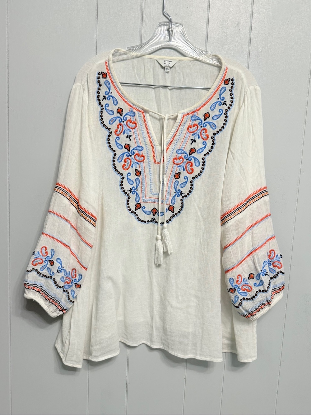 #19) crown & ivy White Tunic with Blue and Coral Embroidery